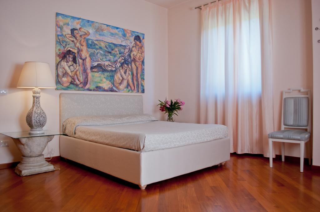 B&B Serena Prato Luaran gambar